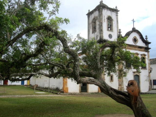 paraty-eglise-1