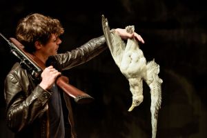 4925135_7_a71a_matthieu-sampeur-joue-un-treplev-bouleversant_da58d1001c129d0248606176e6730f22